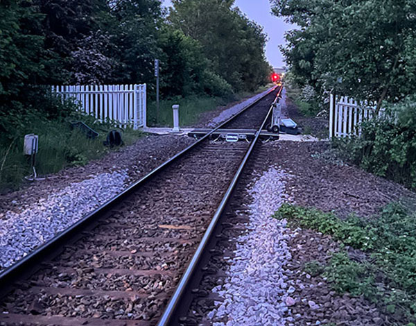 Generic cost picture to update passive level crossings